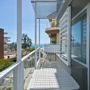 https://apartamentos-pepita-bandert.catalonia-hotels.com