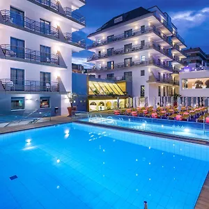 Alhambra 4*, Санта-Сусанна Испания